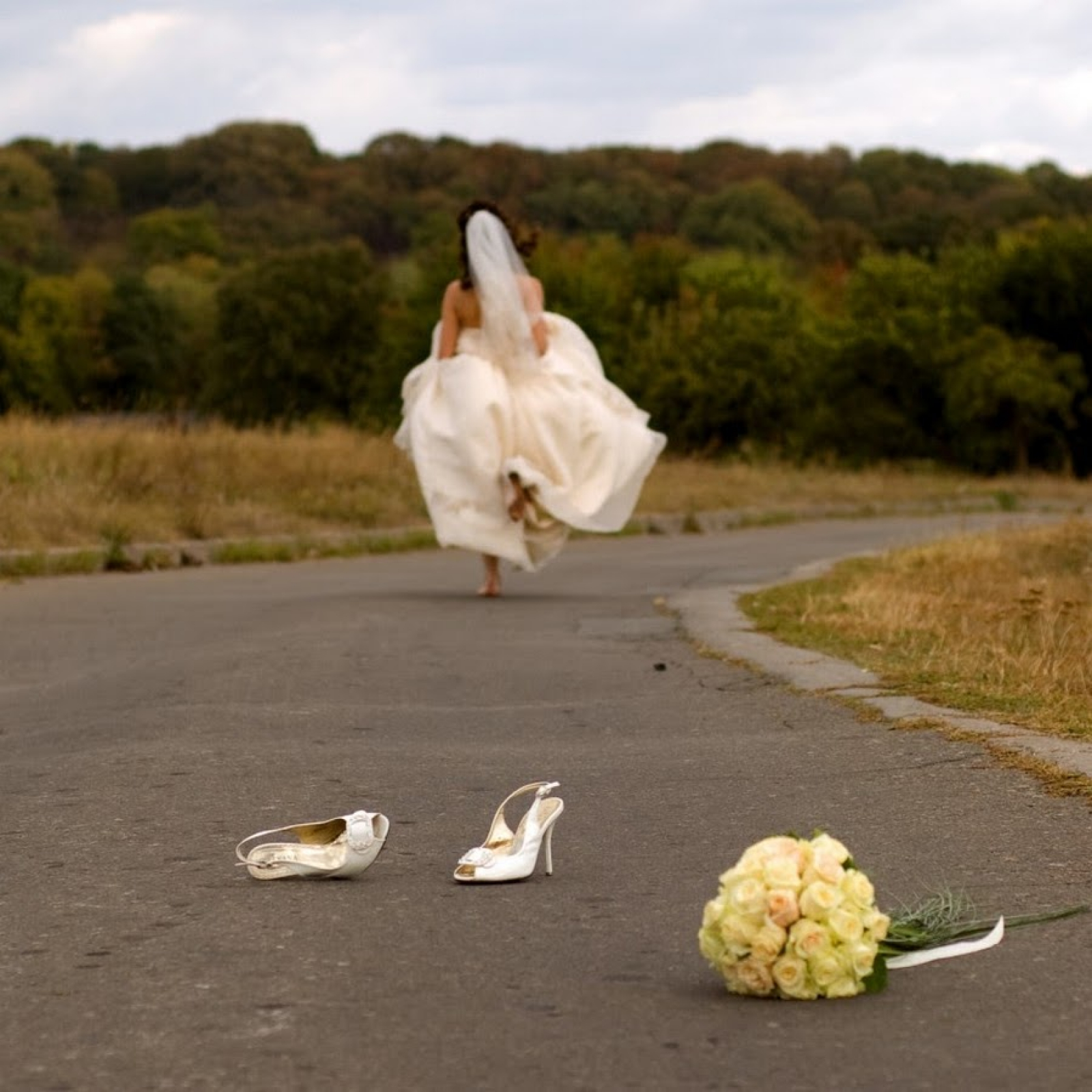 Любовь сбежавшая невеста. Исчезновение невесты из под венца 5 букв.