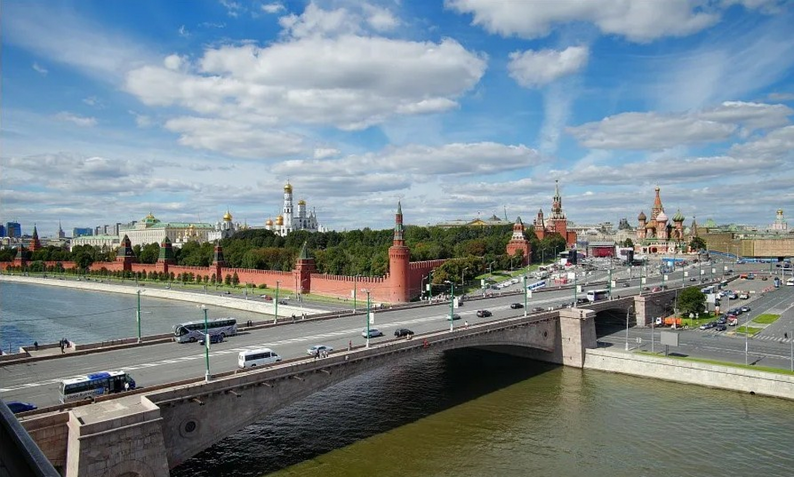 Реки у стен московского кремля