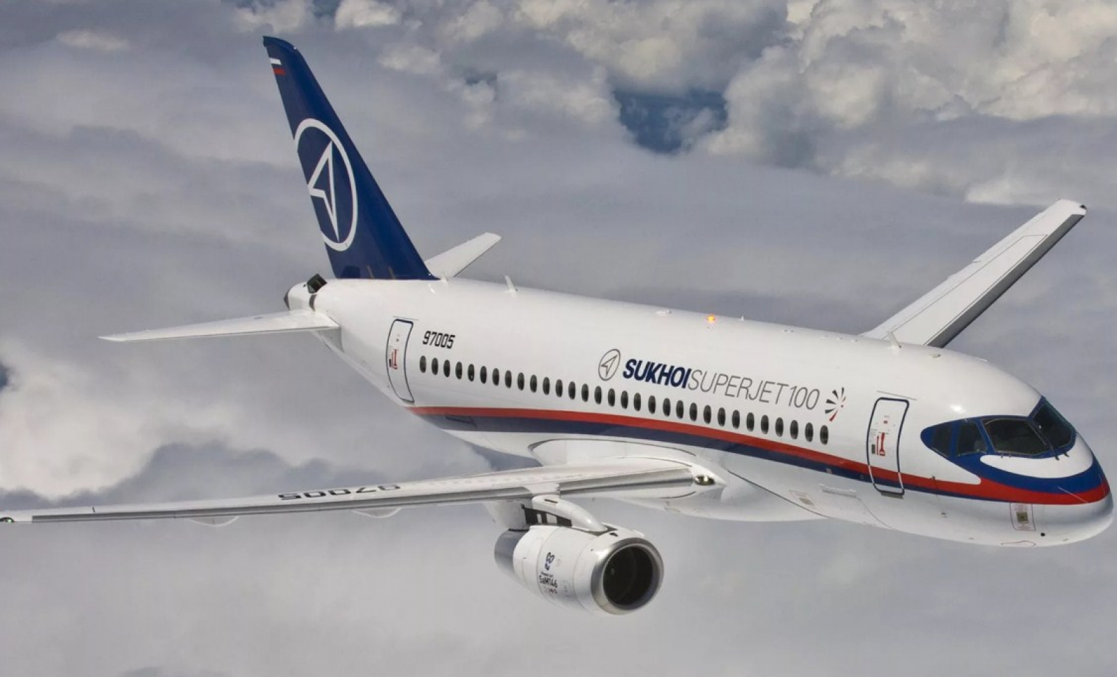 Sukhoi superjet 100 фото самолета