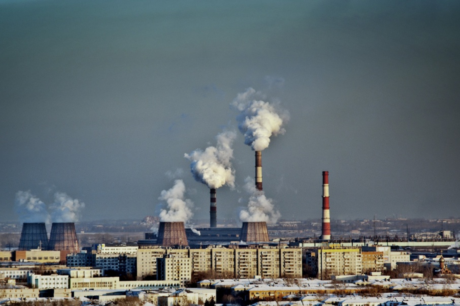 Атмосферное челябинск. Загрязнение окружающей среды Челябинск. Загрязненная атмосфера Челябинска. Челябинск плохая экология. Загрязнение воздуха в Челябинской области.