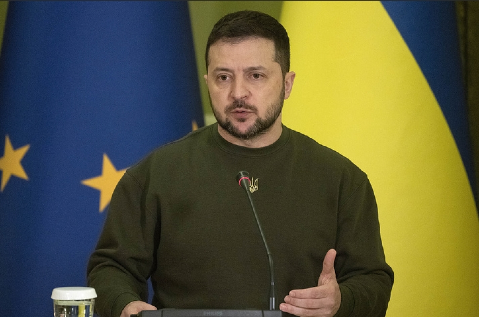 «Во-первых, купите наше сало и горилку»: Зеленский озвучил условия ...