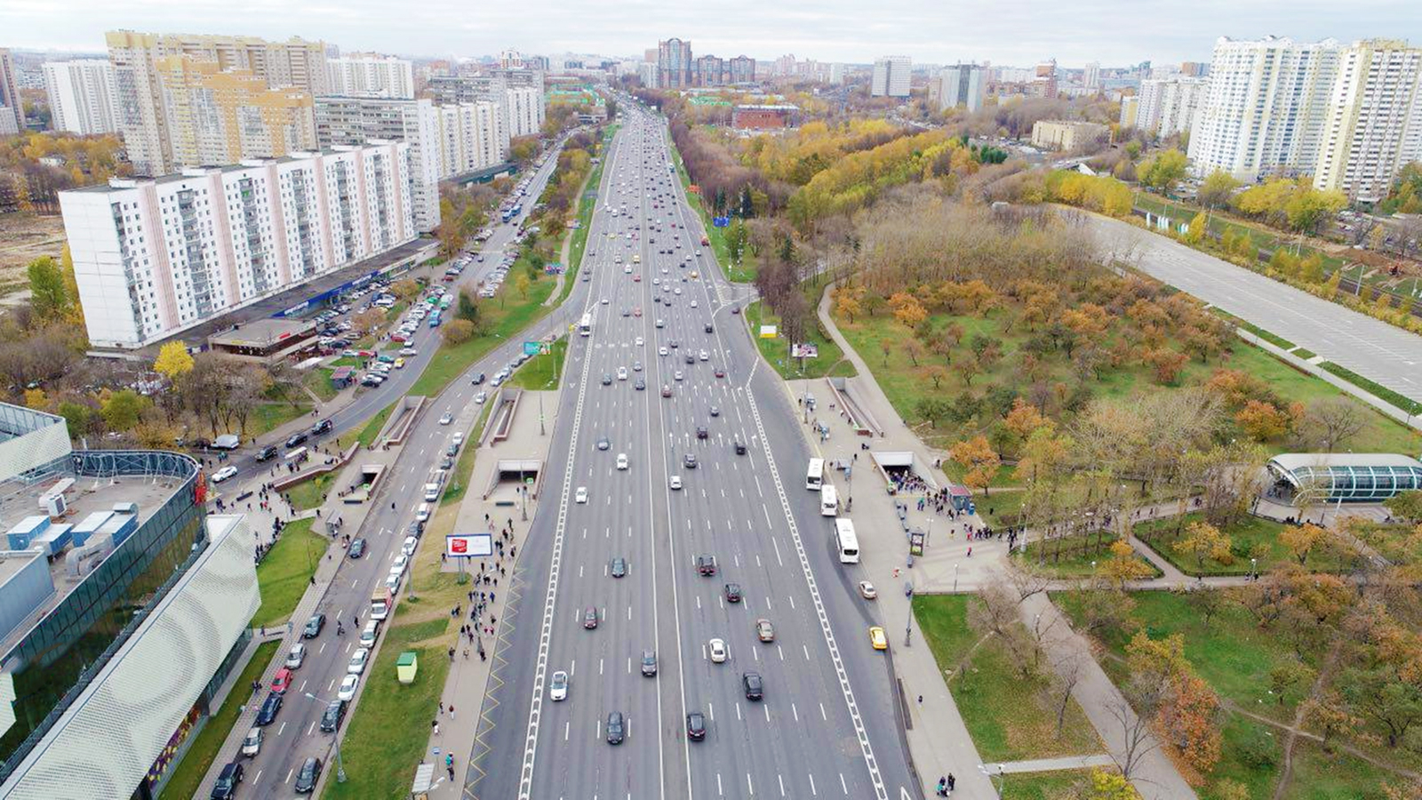 Кутузовский проспект реконструируют: семь полос для спецтранспорта, две ...
